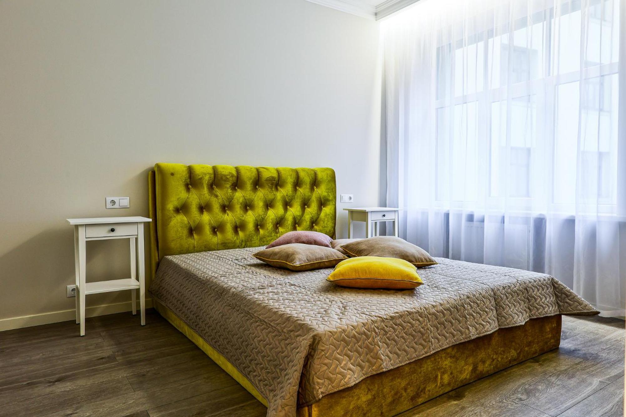 Superb Apartment In City Centre Riga Luaran gambar